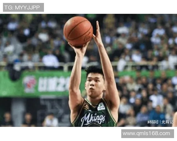 成都篮球队个人能力引发热议球迷对球员表现褒贬不一 成都篮球队个人能力引发热议球迷对球员表现褒贬不一